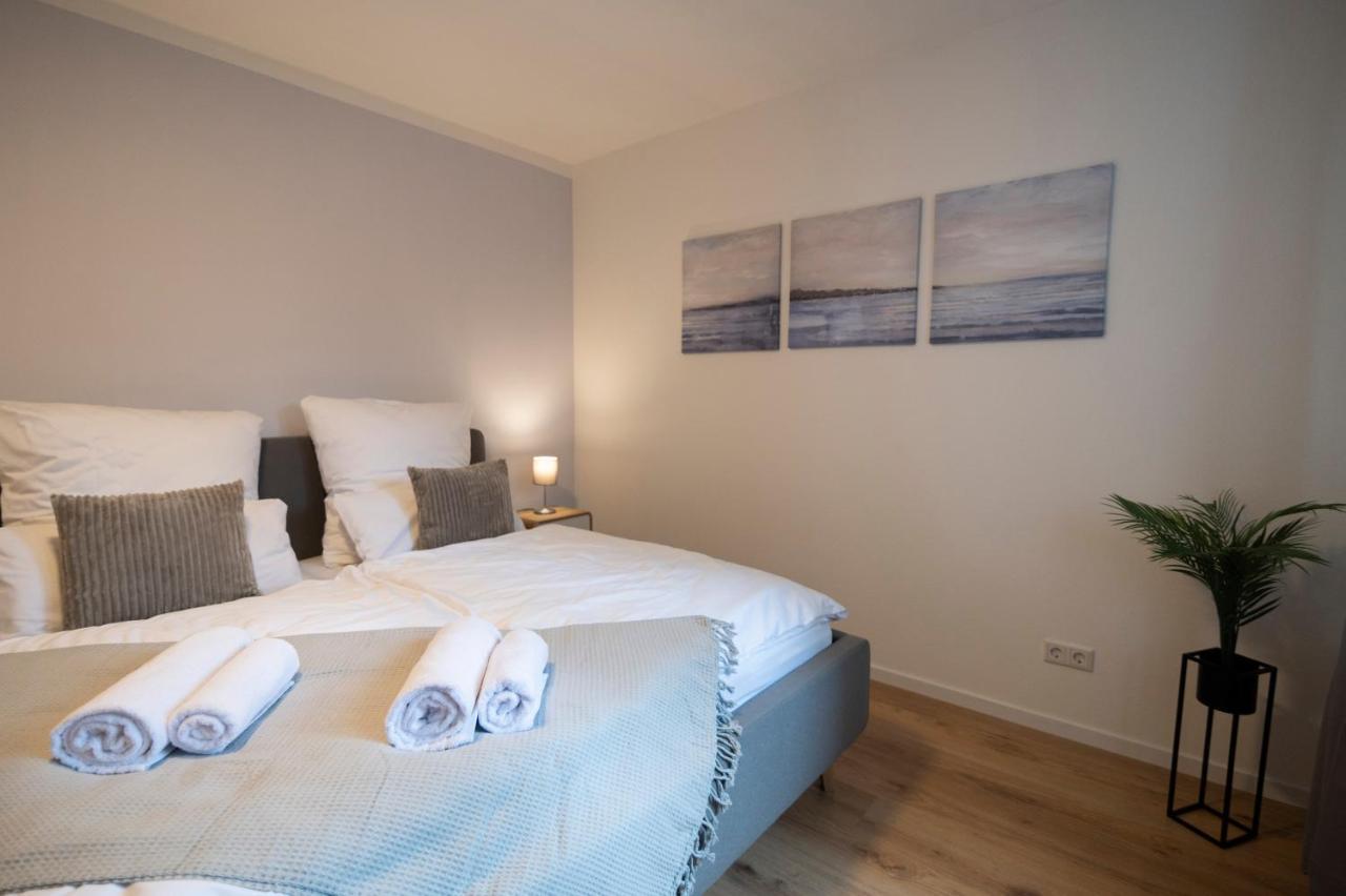 Peter Apartments - Premium Wohnung I 95Qm I 3 Schlafzimmer I Grosses Bad I Kueche I Wohnzimmer I Tv Fulda Exterior photo